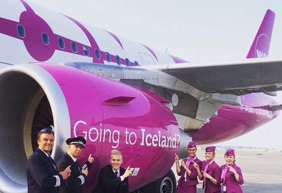 WOW air Crew