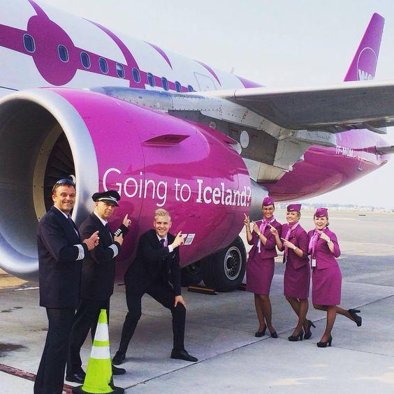 Wow air crew WOW air Crew