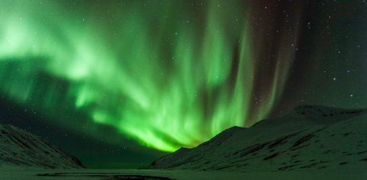 NORTHERN LIGHTS IN ICELAND