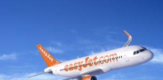 Easy Jet exceeds Icelandair with departures from Iceland to UK