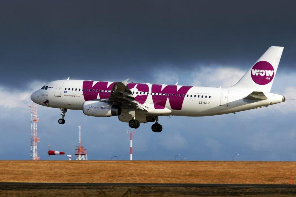 WOW air A320