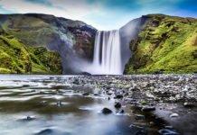 Overnight stays of foreign tourists is increasing everywhere in Iceland