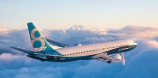 Boeing 737 MAX 8