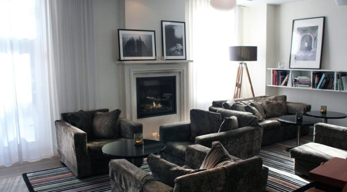 BROCHNER HOTELS IS AWARDED GOLD