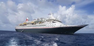 Fred. Olsen Cruise Lines receives Feefo’s ‘Gold Trusted Service Award’, for the fifth year running!'