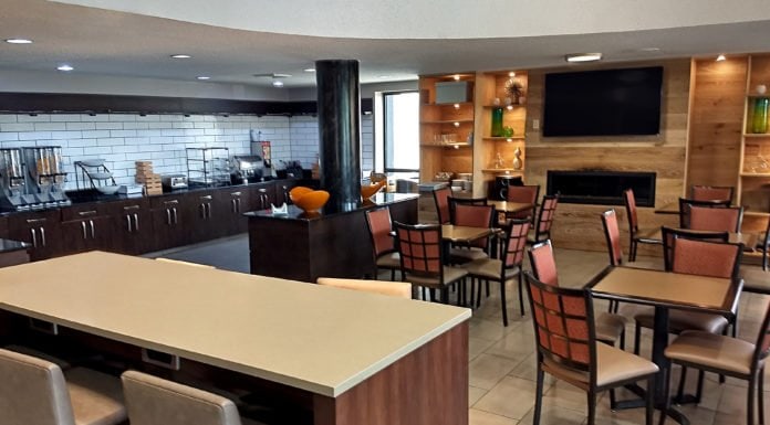 COUNTRY INN & SUITES BY RADISSON OPENS REFRESHED HOTEL NEAR THE INDIANAPOLIS MOTOR SPEEDWAY COUNTRY INN & SUITES BY RADISSON OPENS REFRESHED HOTEL NEAR THE INDIANAPOLIS MOTOR SPEEDWAY