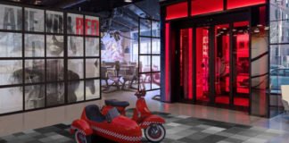 RADISSON RED HEADS NORTH TO REYKJAVIK, ICELAND