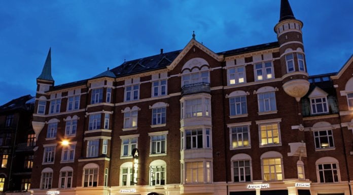 BRØCHNER HOTELS BUYS NEW HOTEL