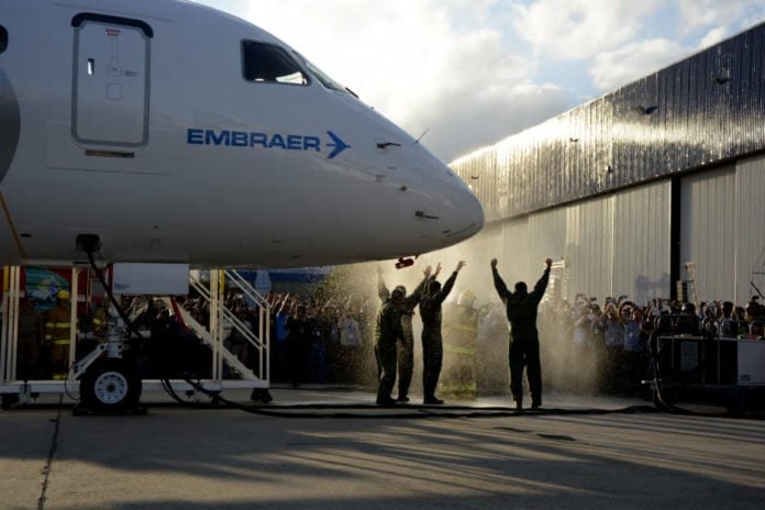 Minor increase in air traffic in May