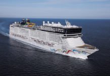 Norwegian Cruise Line celebrates top cruise honour at World Travel Awards in Athens