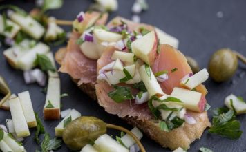 “GREENLAND IN A BITE” BY GREENLANDIC FOODLOVER “Greenland In A Bite” by Greenlandioc Foodlover