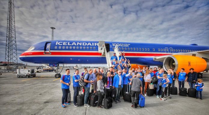 Icelandair Flies their National Flag in the Skies in Celebration of 100 years of Icelandic Sovereignty Icelandair Flies their National Flag in the Skies in Celebration of 100 years of Icelandic Sovereignty