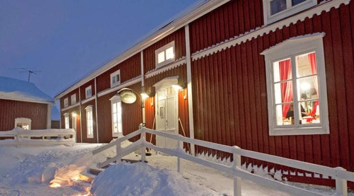 KAPTENSGÅRDEN Restaurant Swedish Lapland