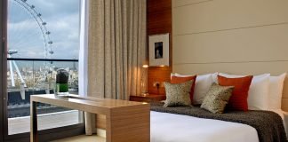 LONDON STOCK EXCHANGE WELCOMES PPHE HOTEL GROUP TO A PREMIUM LISTING ON THE MAIN MARKET