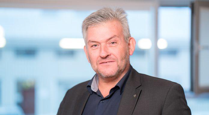 Jon Karl Olafsson Director Regional Airports retires from ISAVIA Jon Karl Olafsson Director Regional Airports retires from ISAVIA