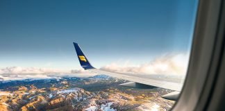 Icelandair Group lowers EBITDA guidance for 2018 Icelandair