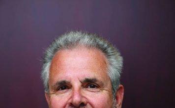 Appointment of Russell Galbut to Chairman of the Board and Mary Landry to Board of Directors at Norwegian