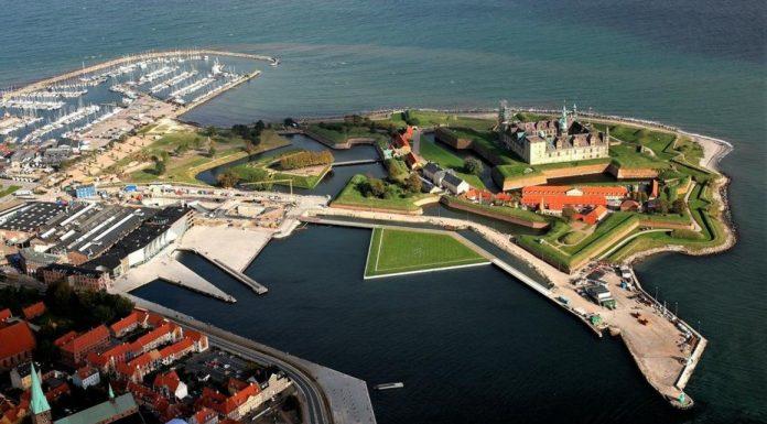 Helsingør and Helsingborg