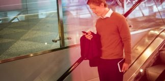 Face detection customer service chatbot a targeted display wall – Here’s how AI is used at Helsinki Airport