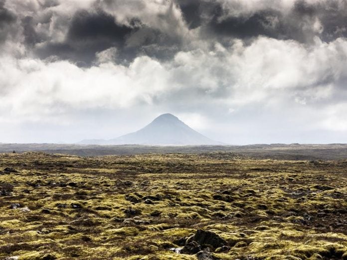 In Iceland Overnight stays in July unchanged between years
