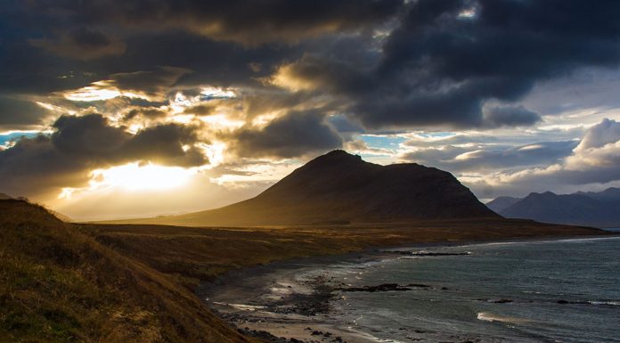 ICELAND SAFETRAVEL INFORMATION FOR THE NEXT FEW DAYS ICELAND SAFETRAVEL INFORMATION FOR THE NEXT FEW DAYS