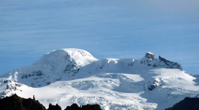 UNESCO APPROVES VATNAJÖKULL AS WORLD HERITAGE SITE! UNESCO APPROVES VATNAJÖKULL AS WORLD HERITAGE SITE!