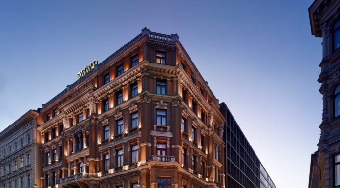 Stordalen buys Finnish luxury hotel chain